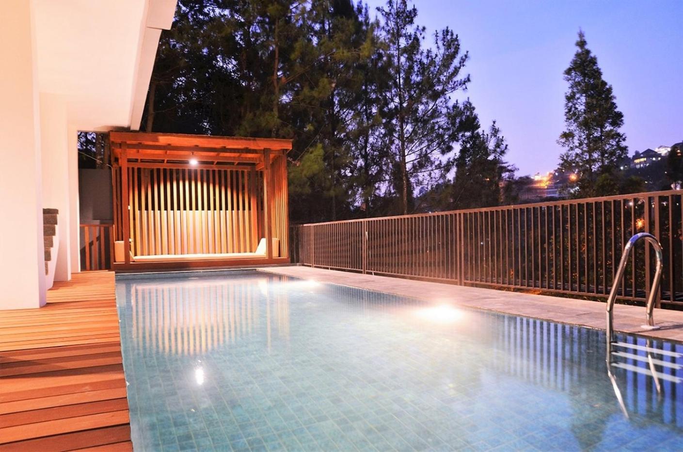 Tulip Hill View Villa 5 Bedrooms With A Private Swimming Pool 万隆 外观 照片
