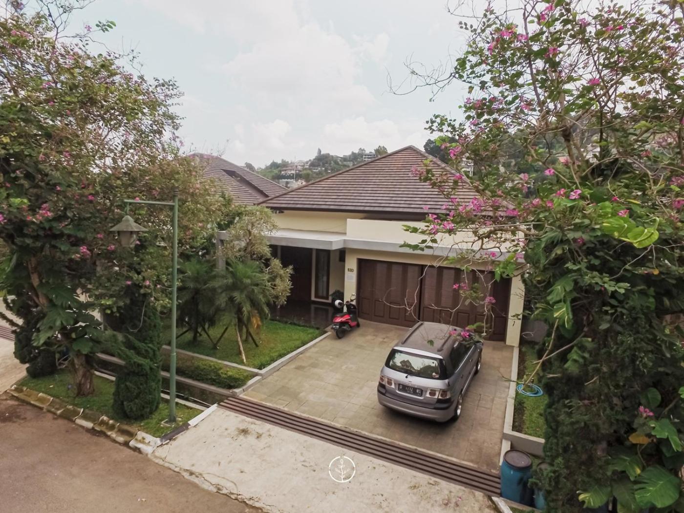 Tulip Hill View Villa 5 Bedrooms With A Private Swimming Pool 万隆 外观 照片